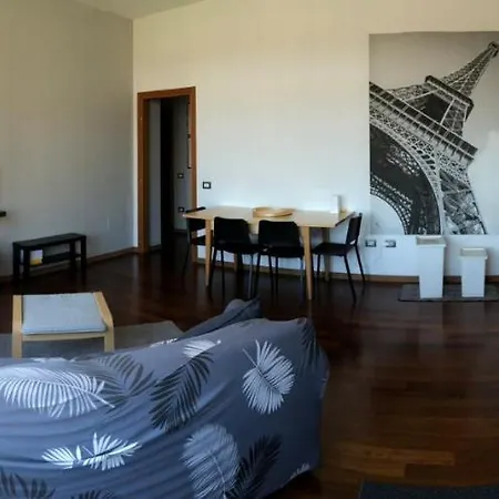 Trifora In Palazzo D'epoca 파도바