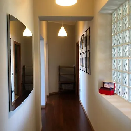 Trifora In Palazzo D'epoca 아파트